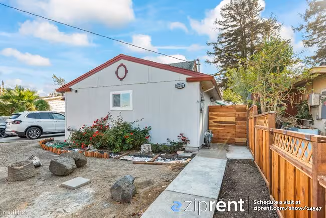 36295 Christine Street, Newark, CA 94560 photo 2