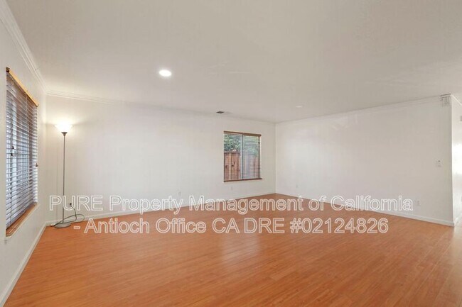 4572 Emerald Way, Antioch, CA 94531 photo 5