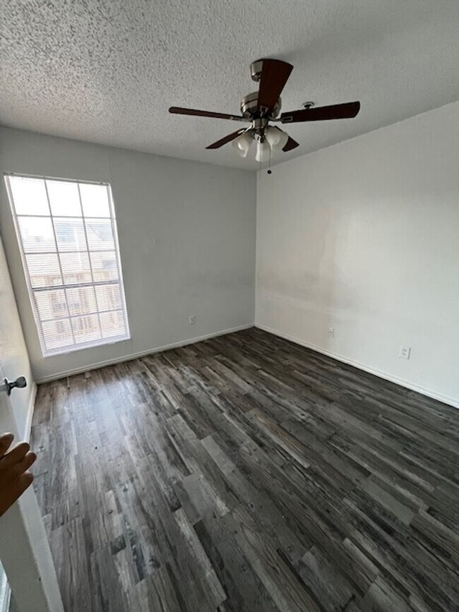Bennett Place Apartments photo 4