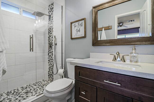 8501 E Jackrabbit Rd Scottsdale, AZ 85250 photo 5