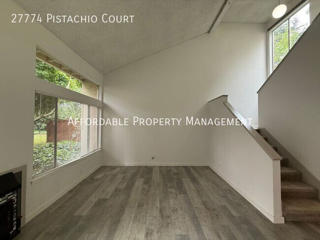 27774 Pistachio Ct Hayward, CA 94544 photo 5