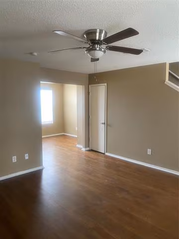 7230 Buford Dr Dallas, TX 75241 photo 3