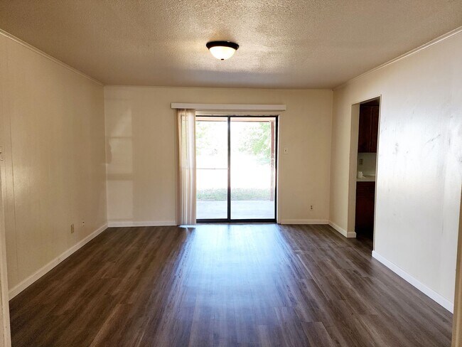 2303 Daisy Dr Killeen, TX 76542 photo 4