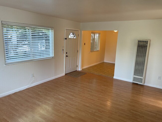 114 Carolina St Vallejo, CA 94590 photo 4