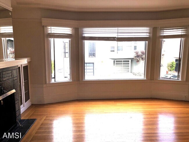 117 Mallorca Way, San Francisco, CA 94123 photo 2