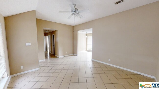 2406 Timberline Dr Killeen, TX 76543 photo 3