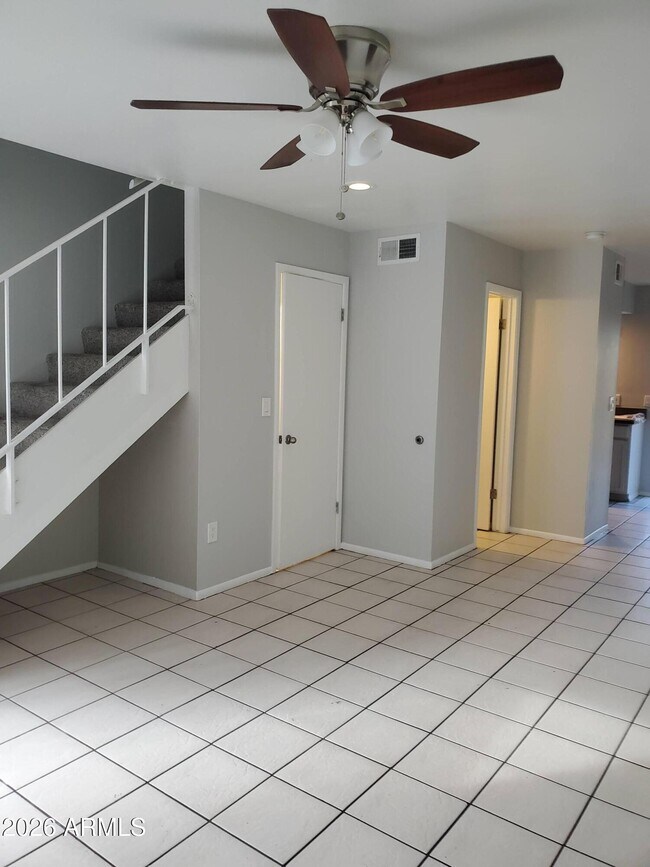 9228 N 7th Ave Phoenix, AZ 85021 photo 2