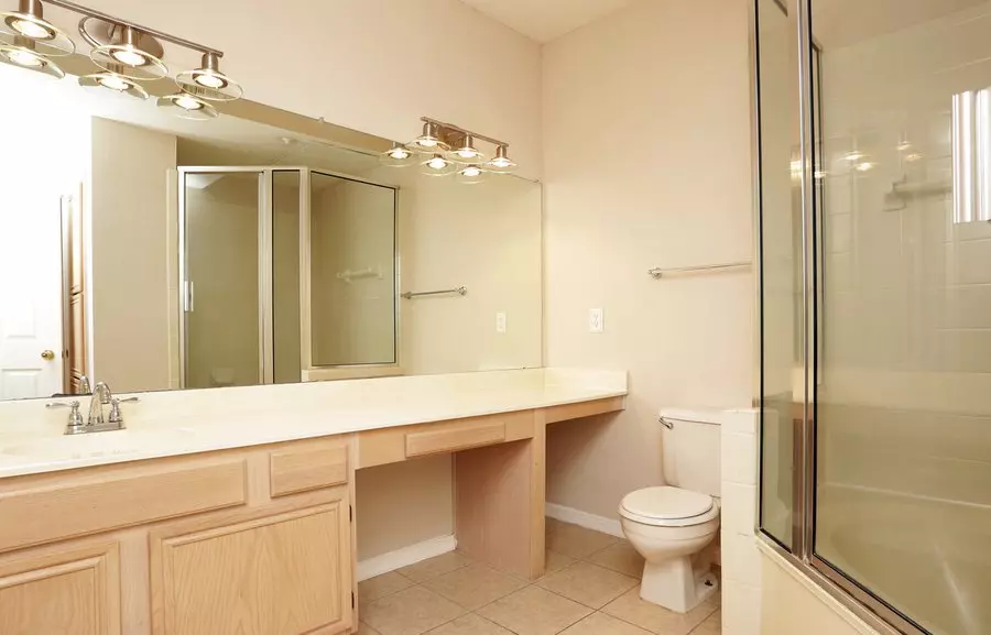 4057 Beltway Drive, Addison, TX 75001 photo 3