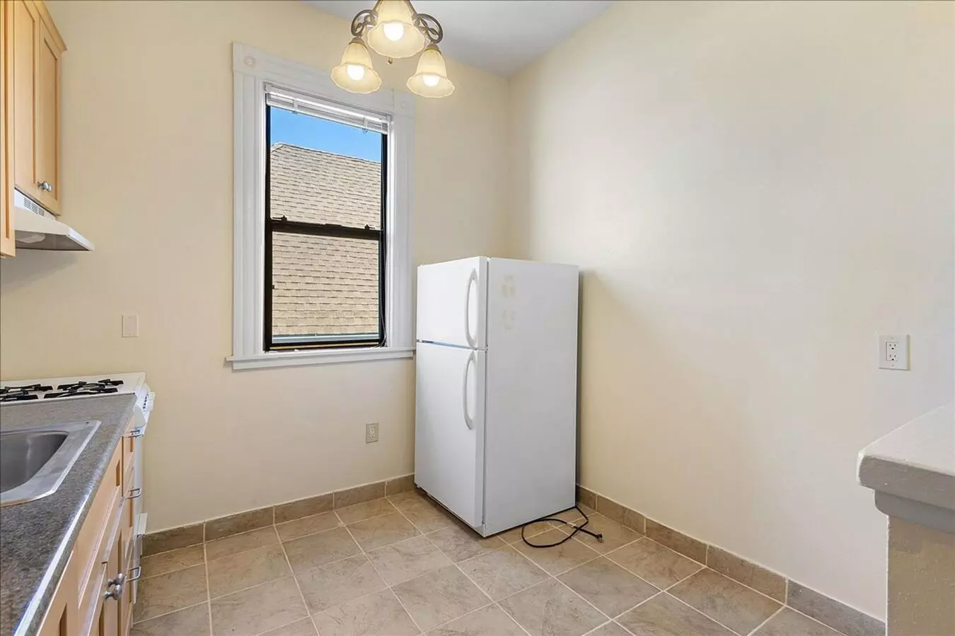 1541 Bay Street, Alameda, CA 94501 photo 2