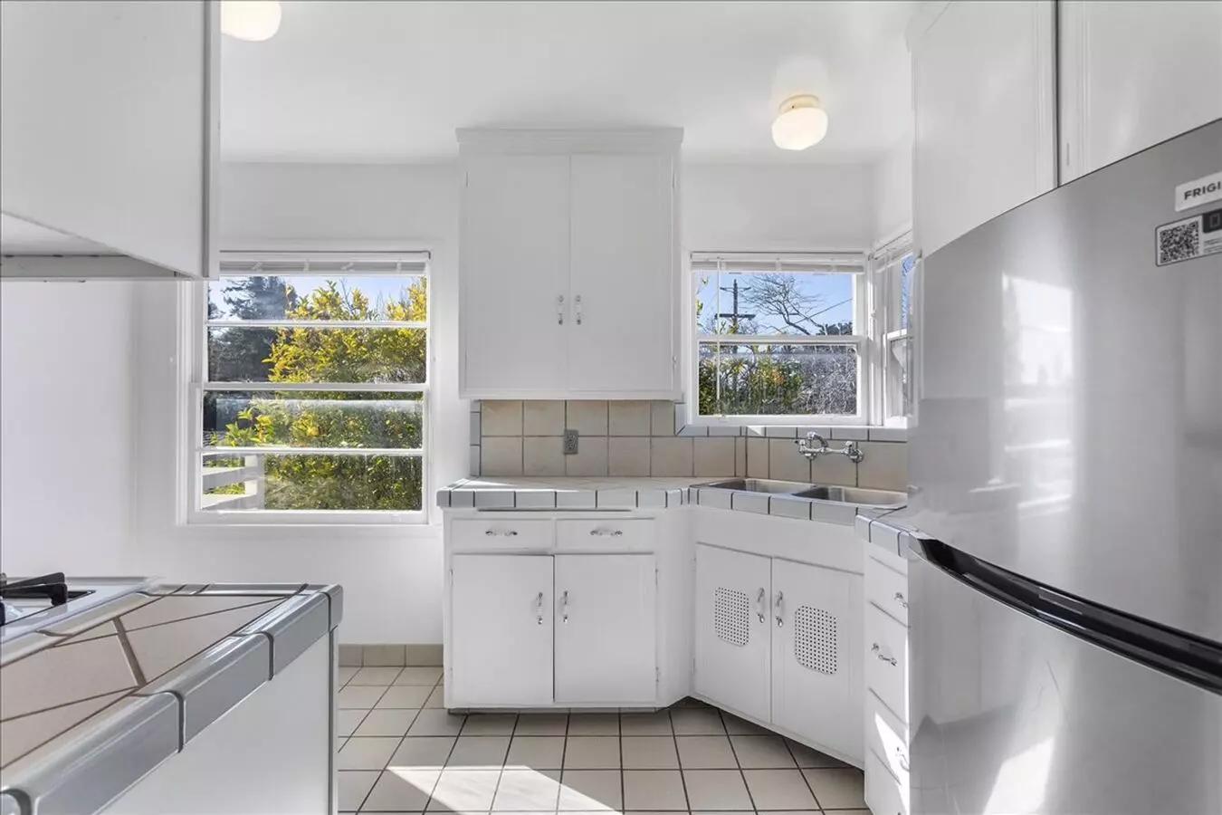 1545 8th Street, Alameda, CA 94501 photo 2