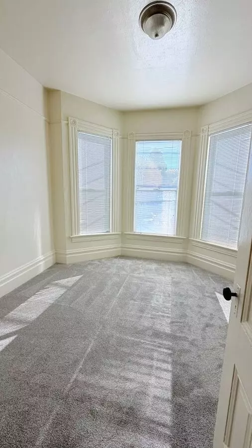 1545 Lincoln Ave - 30% Rental Fee photo 5