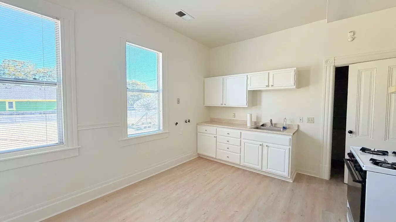 1545 Lincoln Ave - 30% Rental Fee photo 3