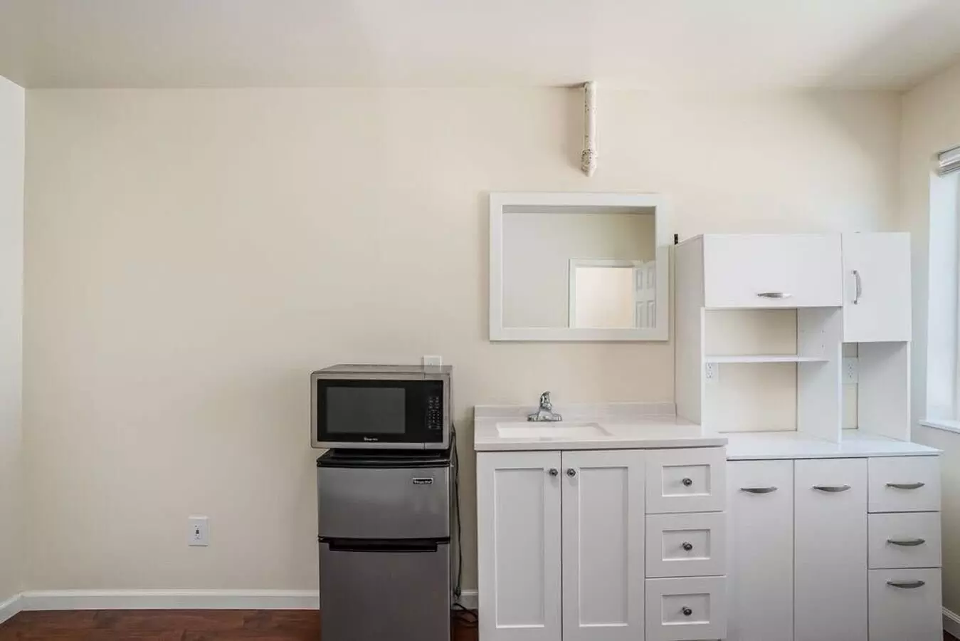 1715 Park St #6 | 1 Single Room Occupancy photo 5