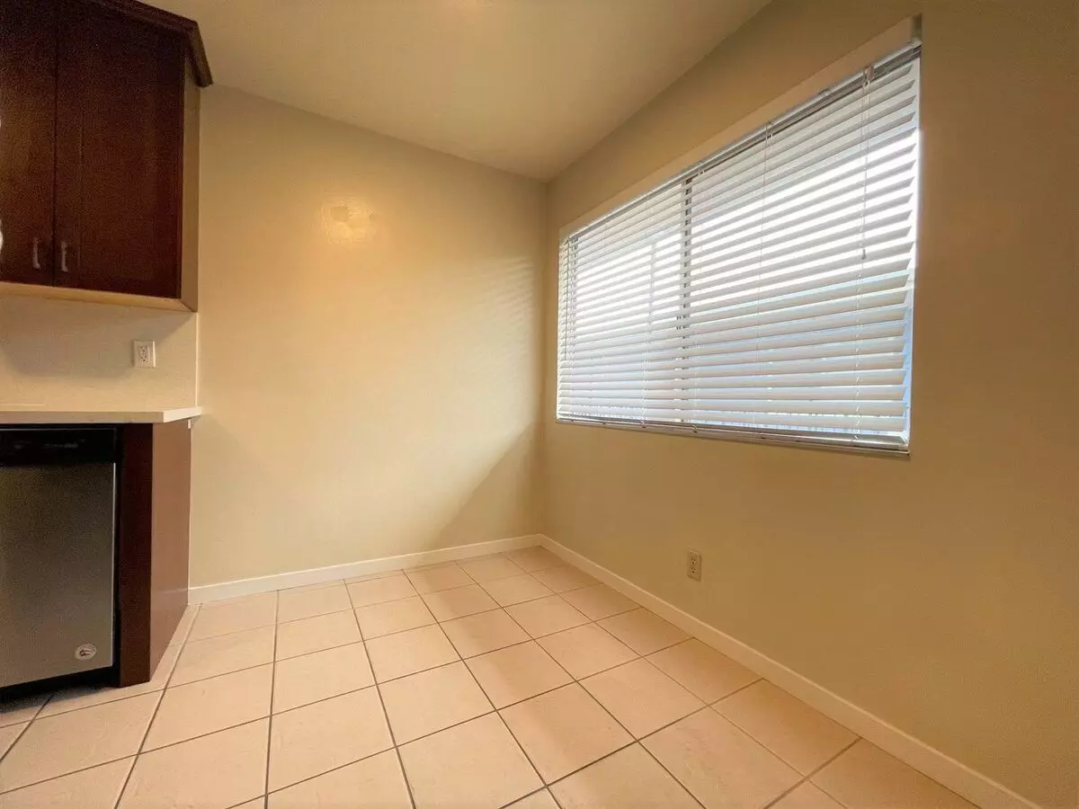2027 Encinal Avenue, Alameda, CA 94501 photo 2