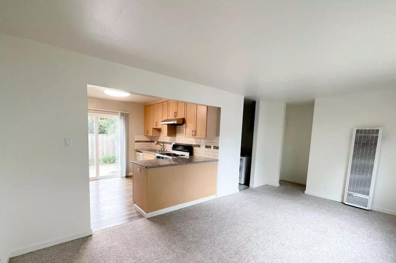 2122 Encinal Ave. photo 4