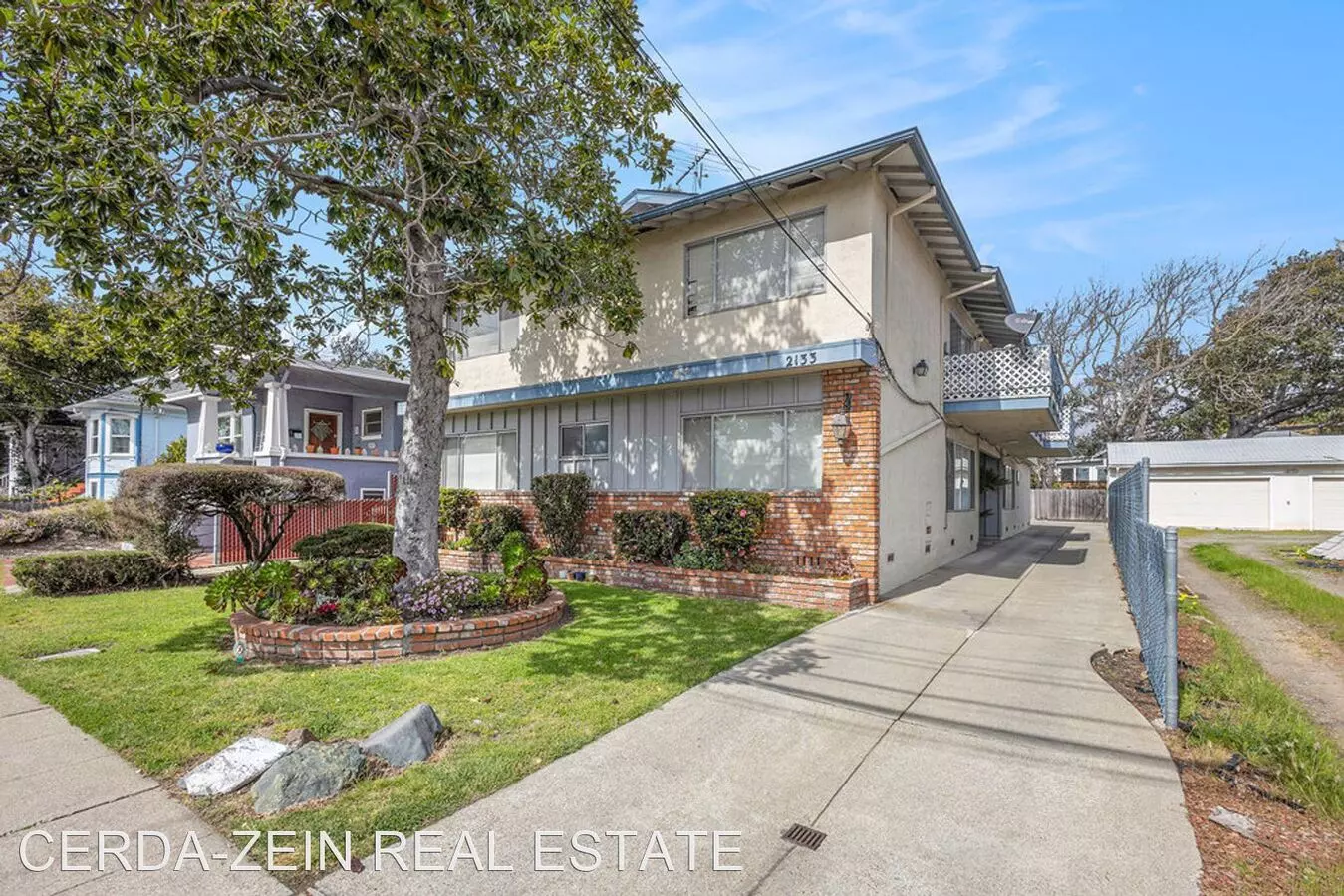 ENCINAL AVE 2133 photo 4
