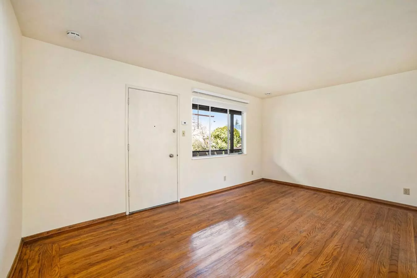 2145 Santa Clara Ave #f photo 3