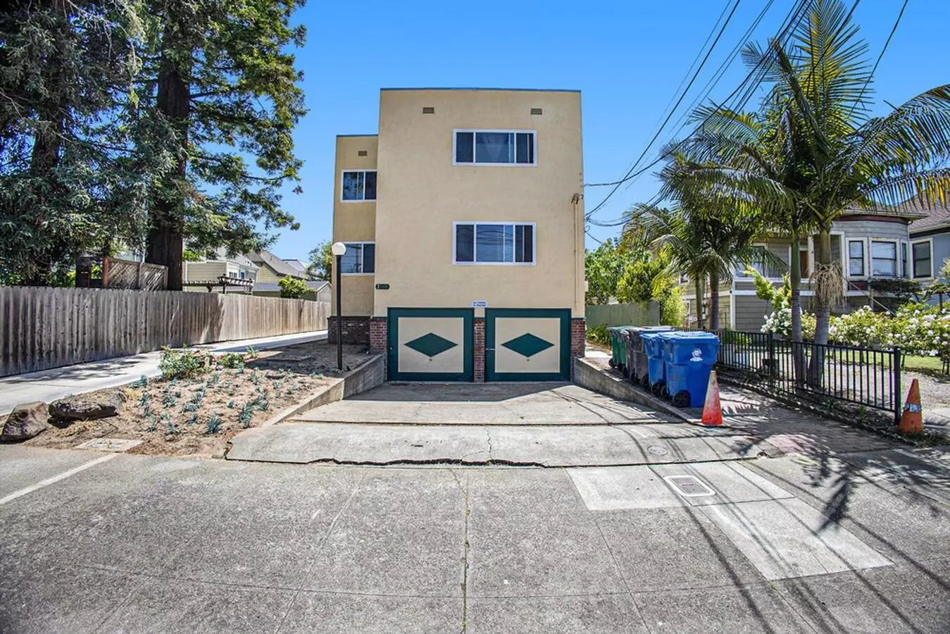 2160 Lincoln Avenue, Alameda, CA 94501 photo 2