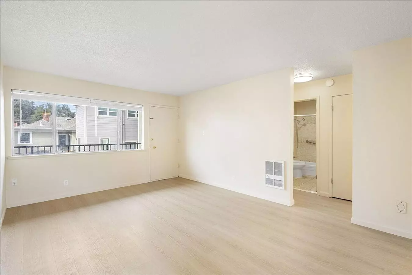 2208 San Antonio #D photo 4