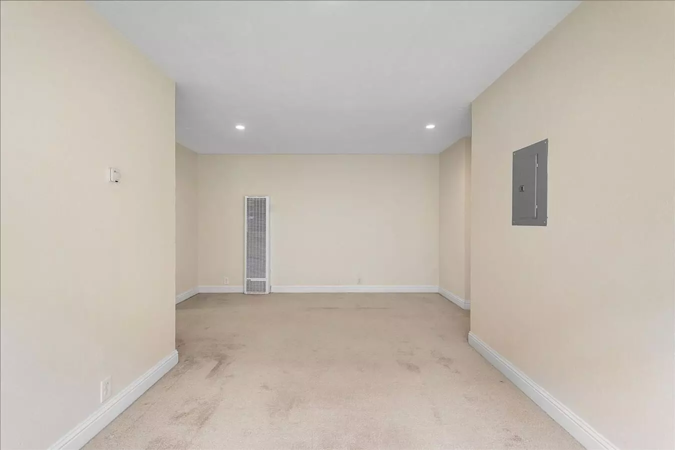 2234 Santa Clara Ave #b photo 4