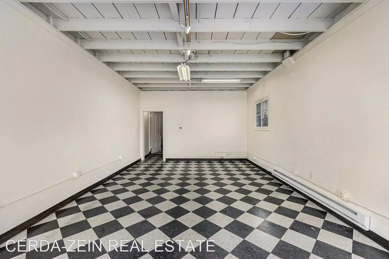 2434 Webb Ave photo 5