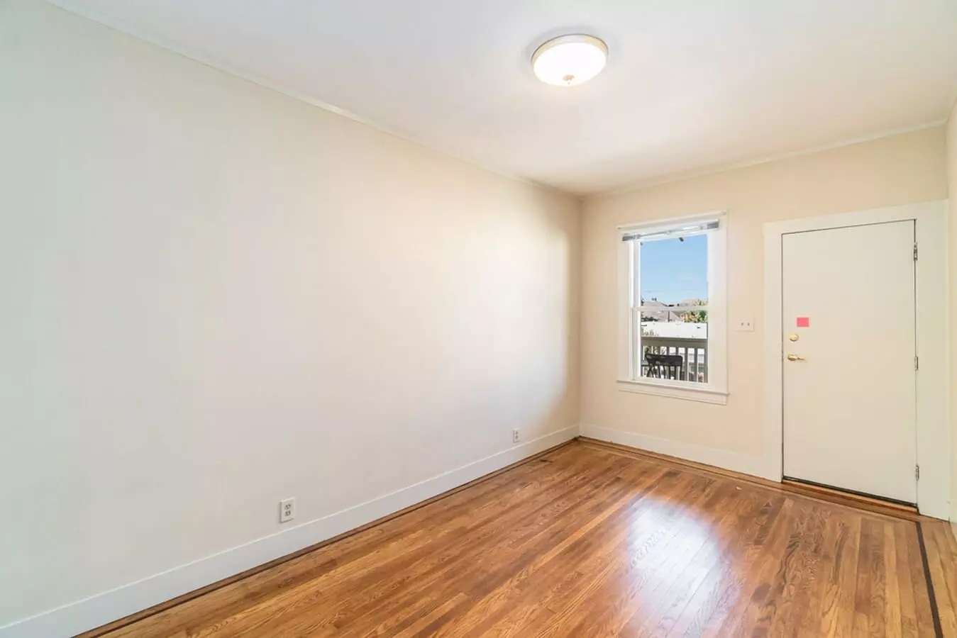 2811 Encinal Ave - LU photo 4