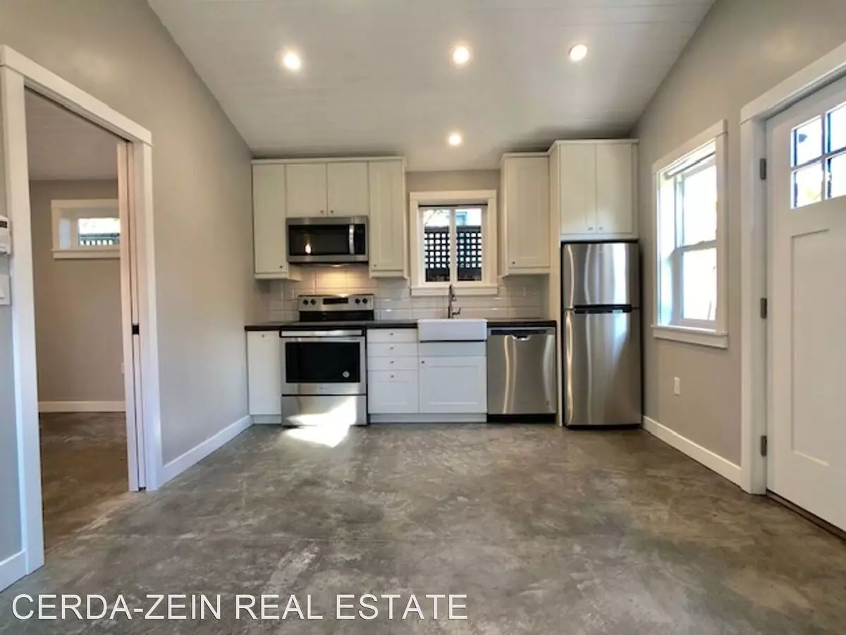 2833 San Jose Avenue, Alameda, CA 94501 photo 2