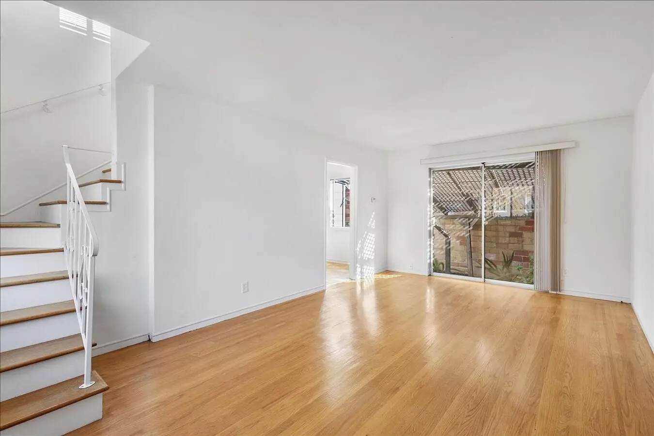 3131 Fernside Boulevard, Alameda, CA 94501 photo 2
