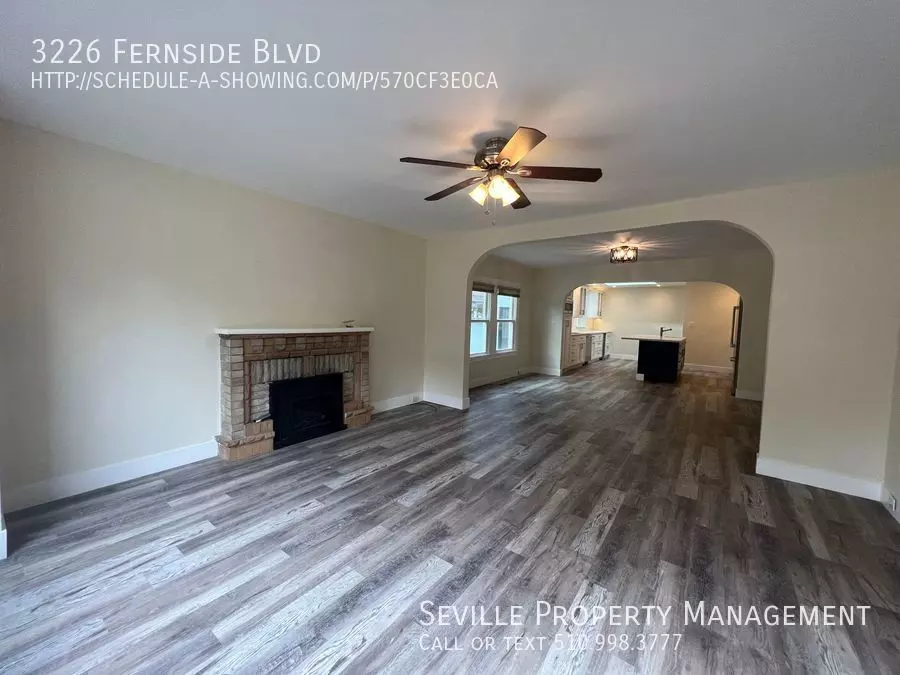 3226 Fernside Boulevard, Alameda, CA 94501 photo 4