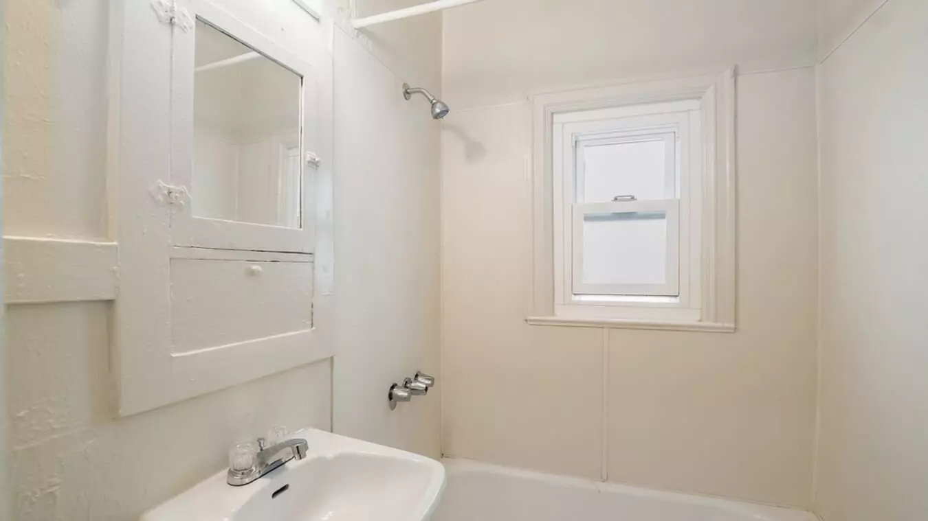 Alameda Arms Apartments photo 5