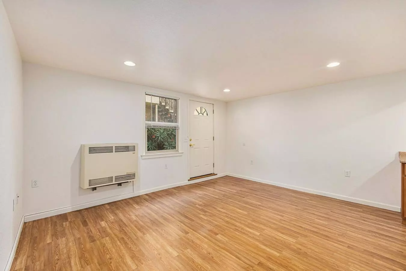 935 Central Avenue, Alameda, CA 94501 photo 2
