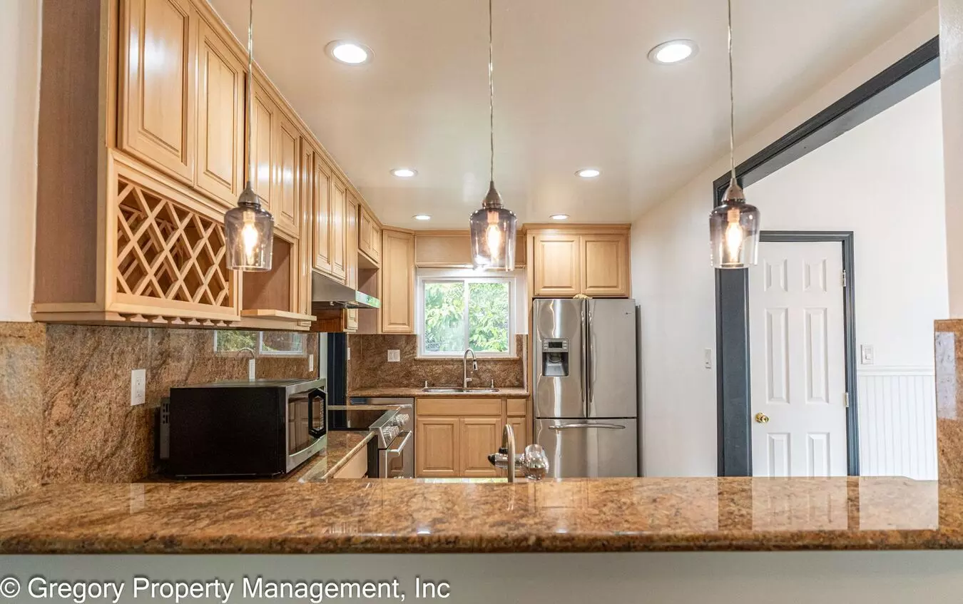 Beautiful Central Alameda Home With Bonus Room &amp; Ev Charging photo 5