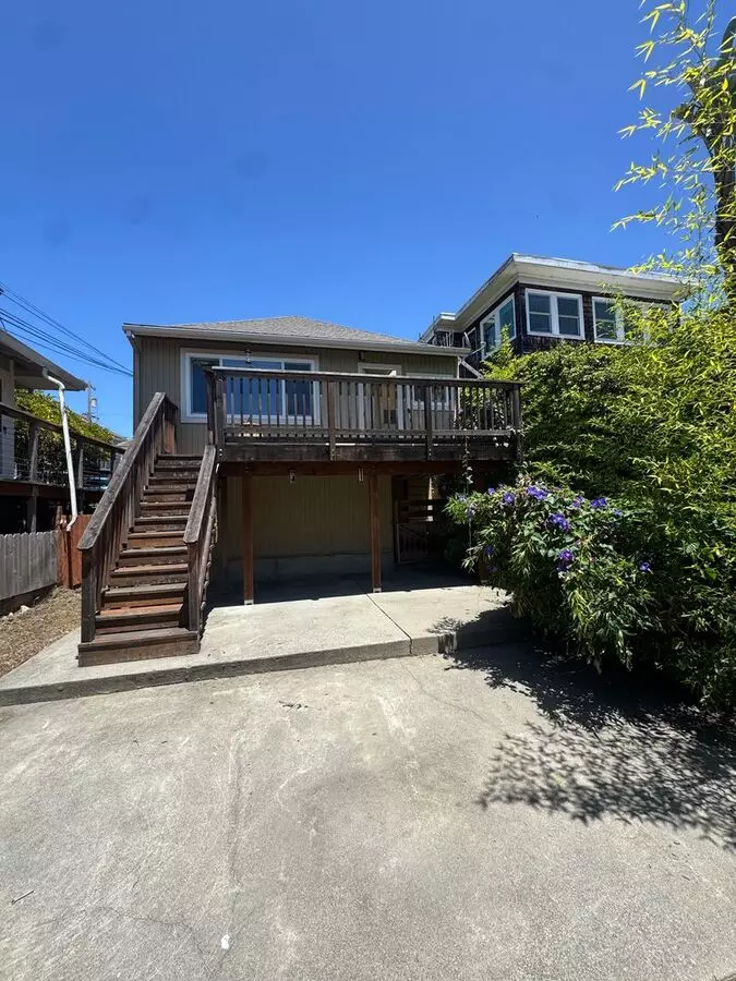 Charming Alameda Gem On Clinton Ave | Steps From The Island's Best photo 2
