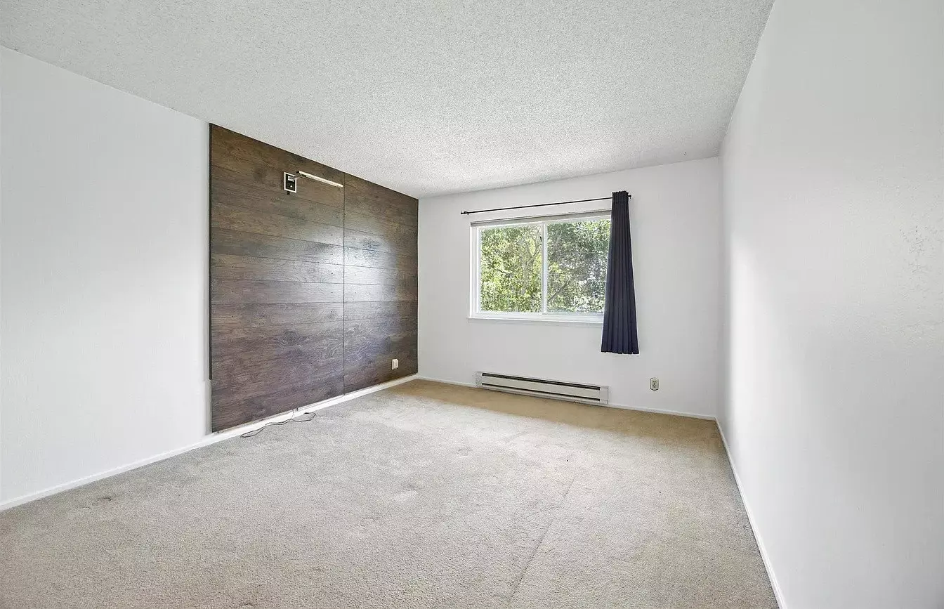 1321 Webster Street #D306 - Studio | 1 bathroom | Condo photo 3