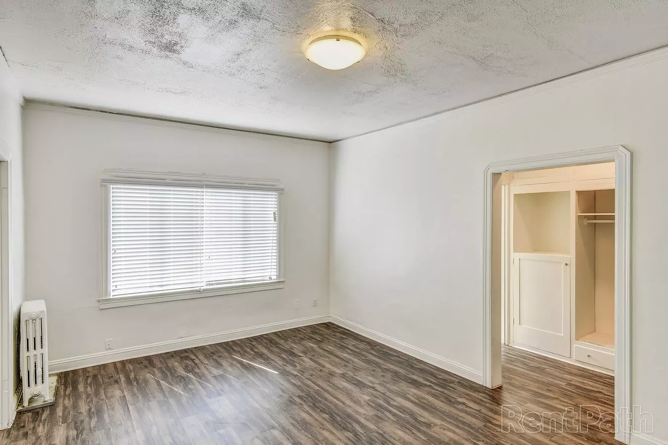 Park Regent Apartments photo 5