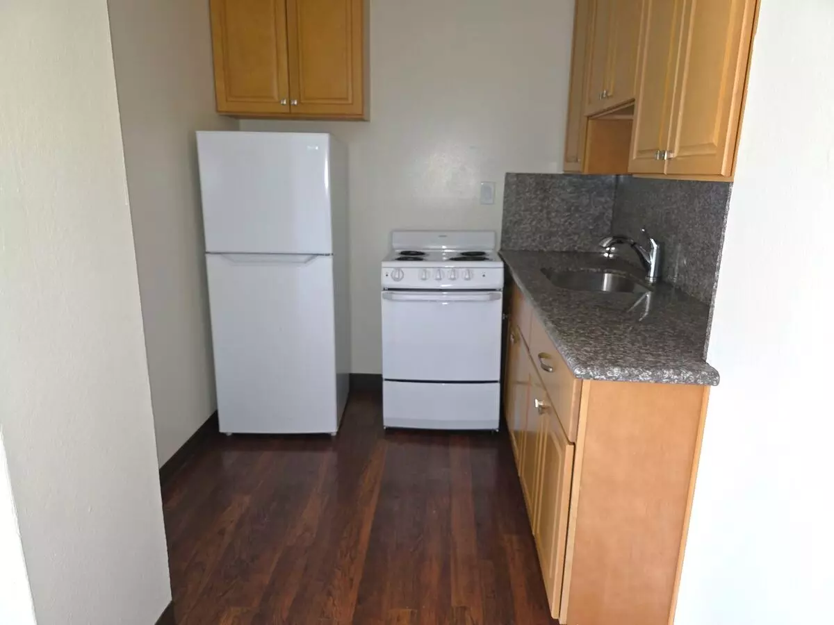 Unit H H floor plan