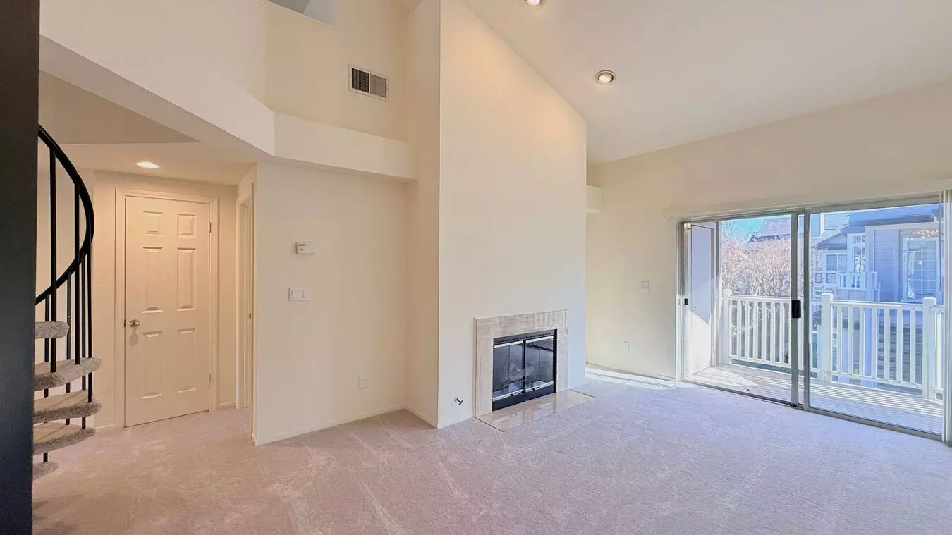 Charming 2bd/2ba + Loft, Upper Unit Condo In Alamo- Available Now! photo 2