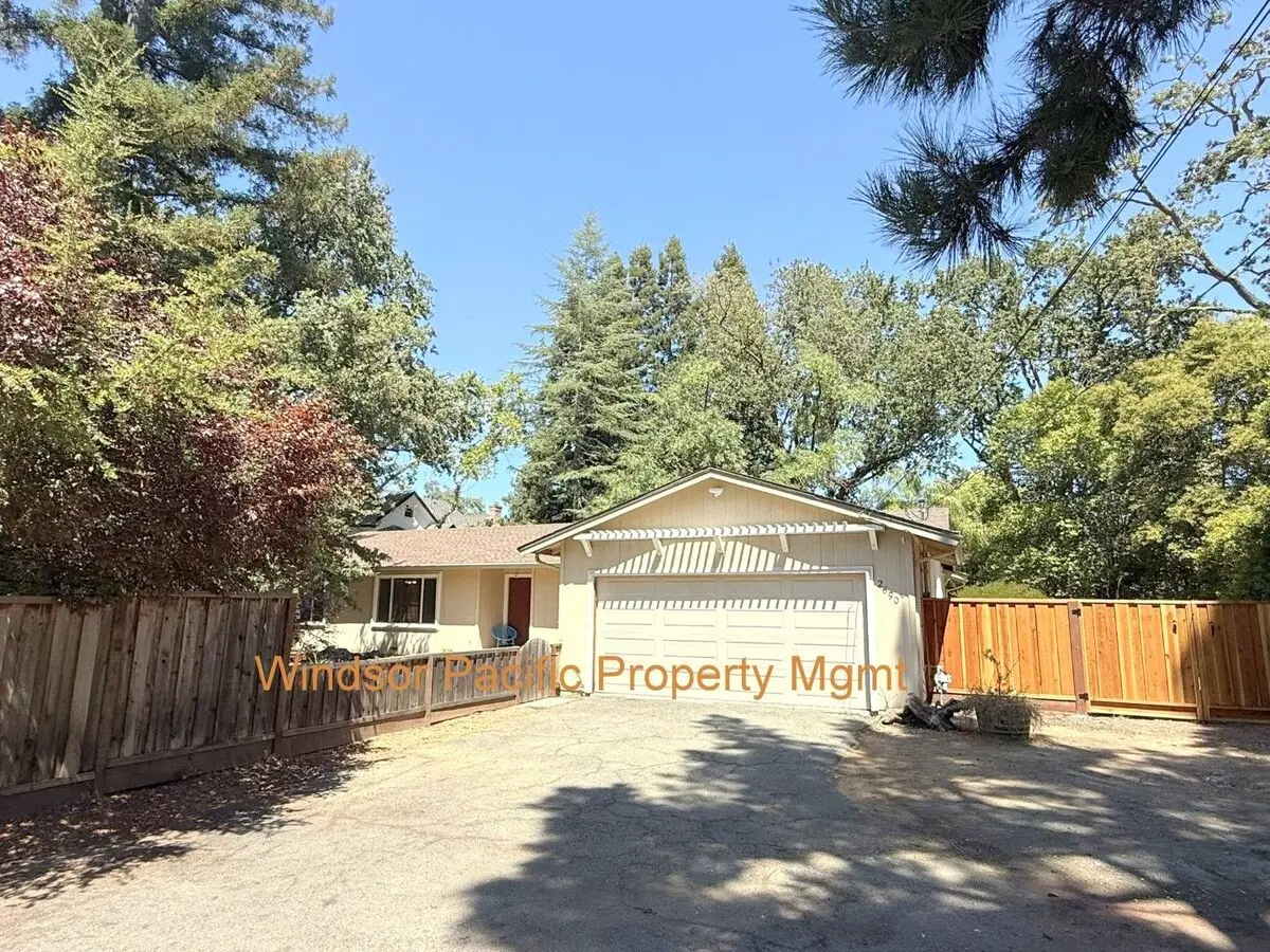 2690 Danville Blvd photo 4