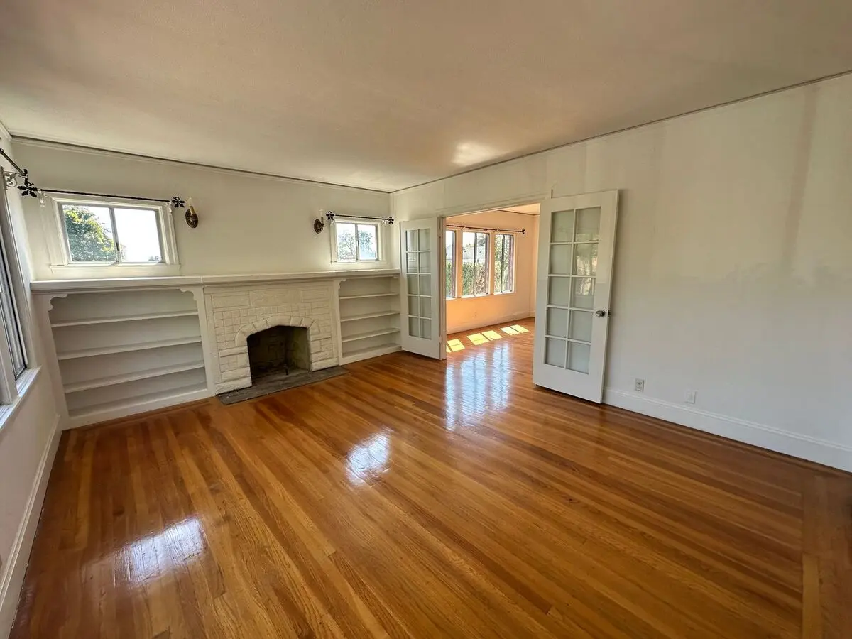 Charming 2br/2ba Albany Home With Garage &amp; Updated Kitchen photo 5
