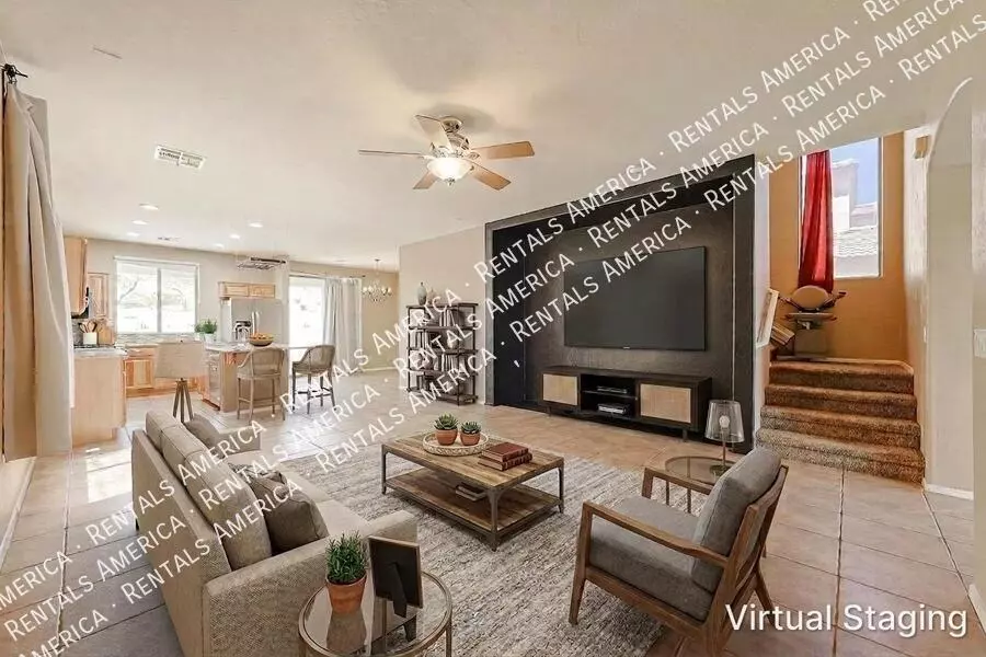 2512 W Old Paint Trail Phoenix, AZ 85086 photo 4