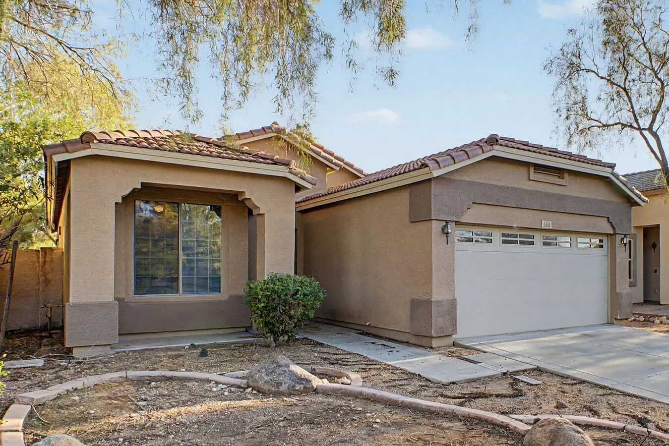 New Flooring 3 Bedroom 2 Bathroom In North Phoenix photo 4