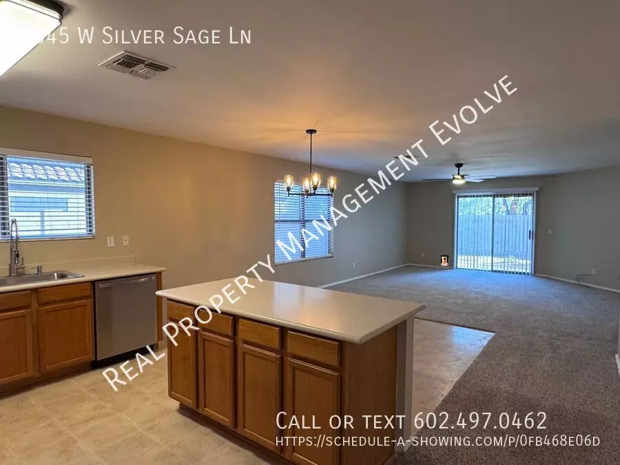3045 West Silver Sage Lane, Phoenix, AZ 85083 photo 2