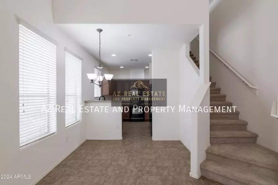 42424 North Gavilan Peak Parkway, Phoenix, AZ 85086 photo 5