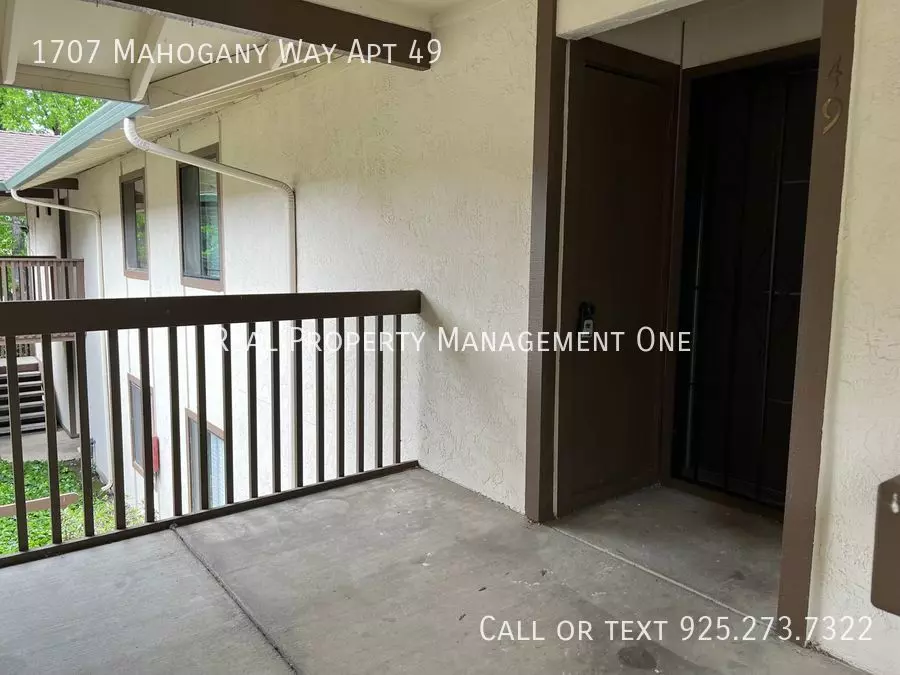 Beautiful Condo in Gated Community photo 4