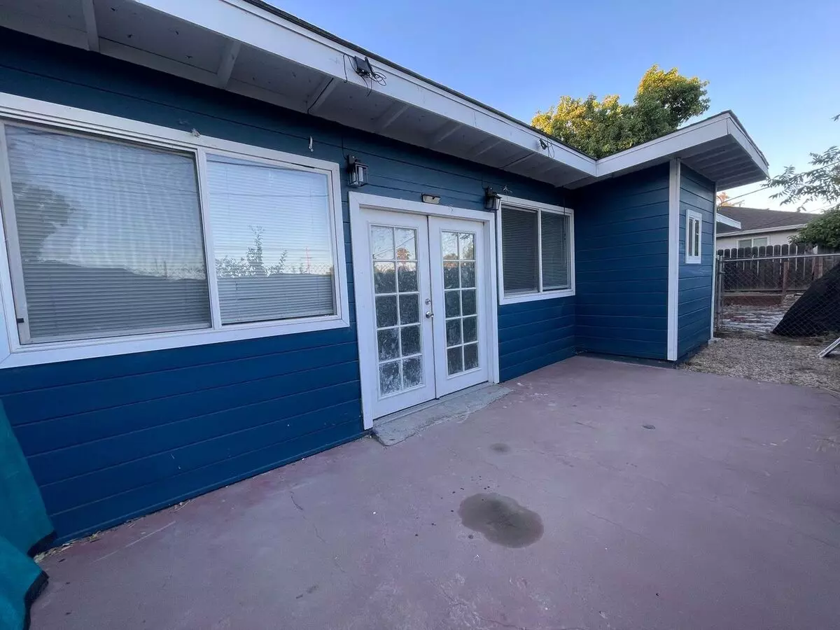 199 Bart Ave photo 3