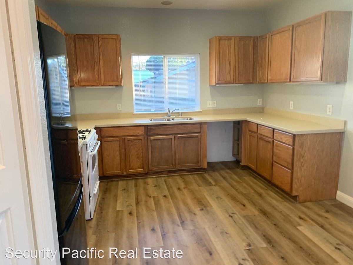 605 West 13th Street, Antioch, CA 94509 photo 2