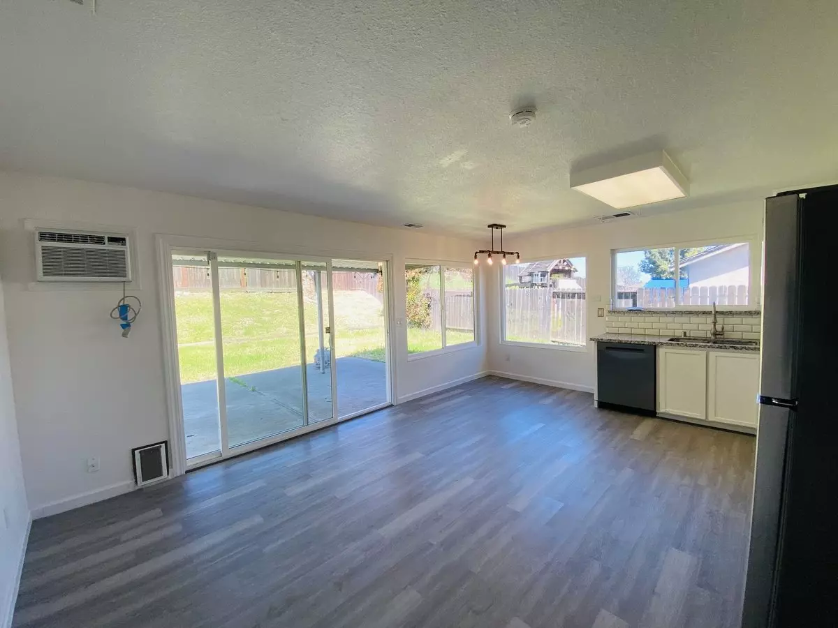 2308 Tompkins Way, Antioch, CA 94509 photo 3