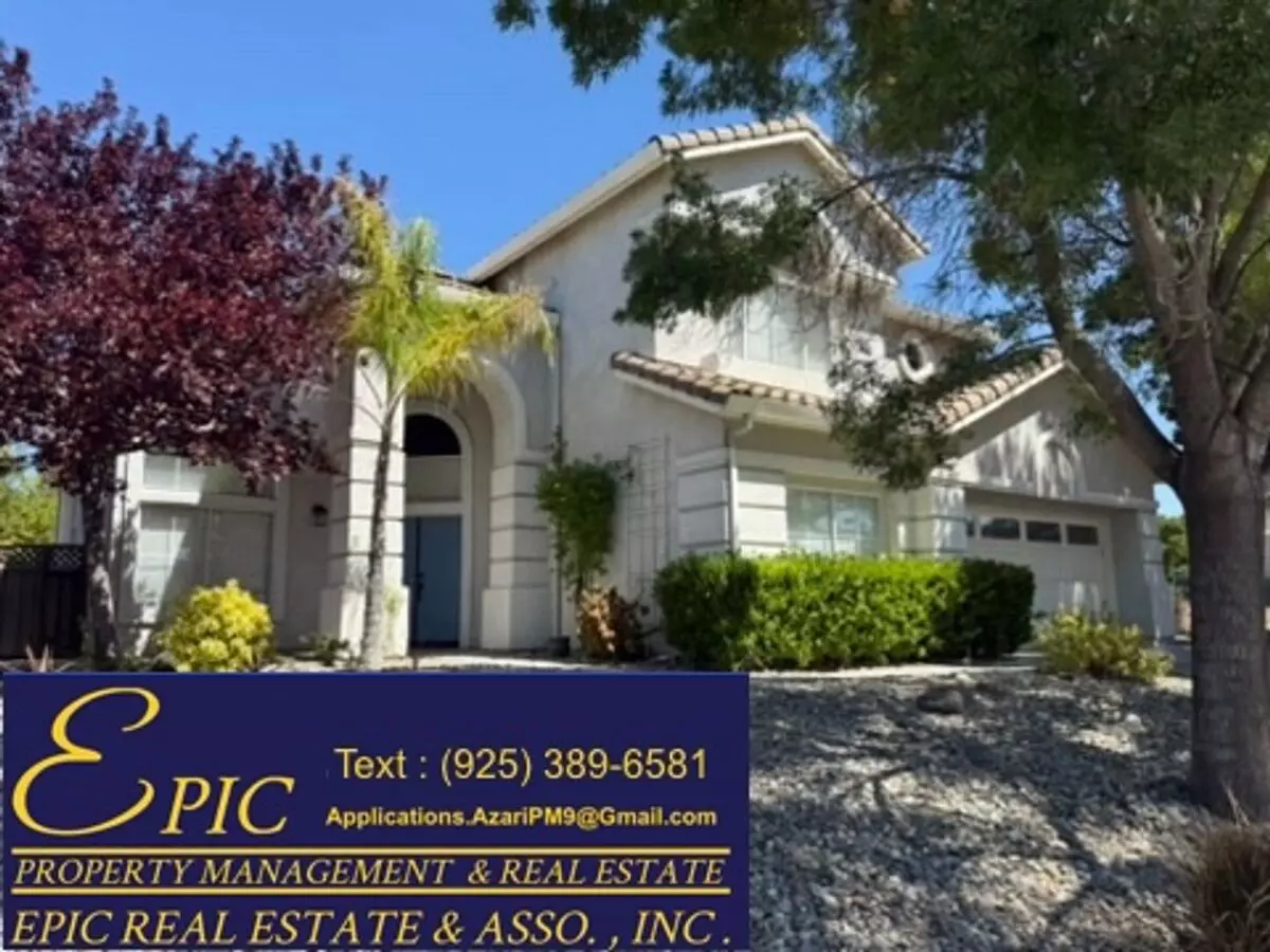 EPIC REA - Fully Renovated 5BR/3BA Home in Lone Tree Estates photo 2