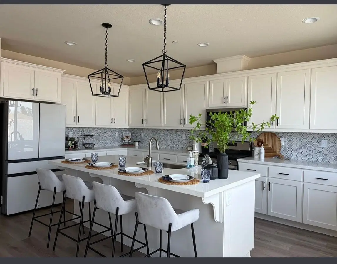 Luxury Living photo 3