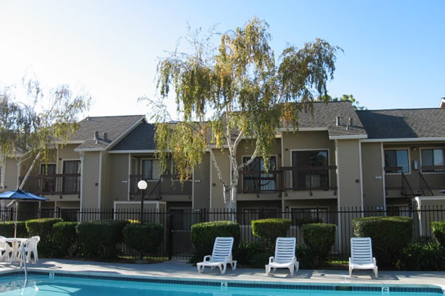 Riverstone Apartments photo 3